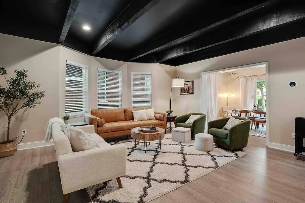 Villa Memphis Midtown Oasis In The Heart Of Midtown!